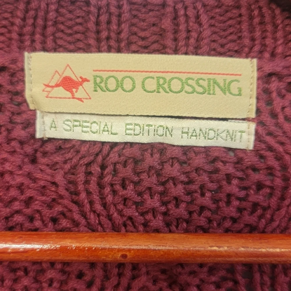 Vintage Roo‎ Crossing Special Hand Knit Cottage Red Sweater Cardigan Size M